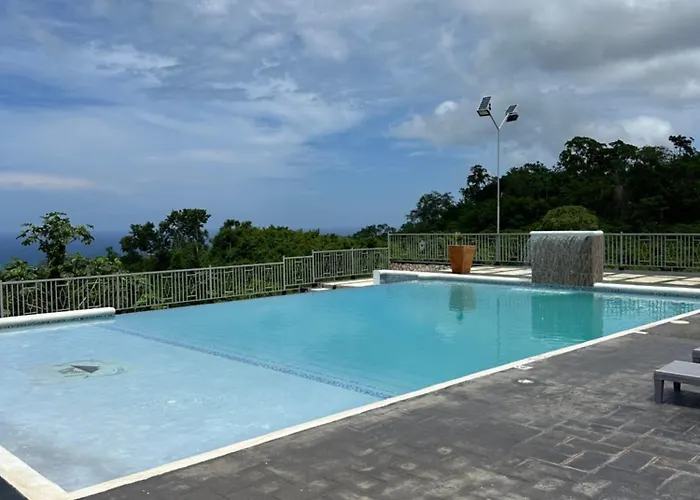 Pyramid Point Holiday home Ocho Rios