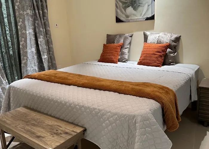 Pyramid Point Holiday home *